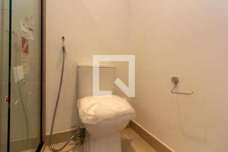 Banheiro da Suíte 1 de apartamento para alugar com 2 quartos, 85m² em Pinheiros, São Paulo