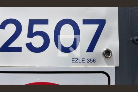 Placa de casa à venda com 2 quartos, 118m² em Itaquera, São Paulo
