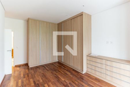 Suíte 1 de apartamento para alugar com 3 quartos, 192m² em Higienópolis, São Paulo