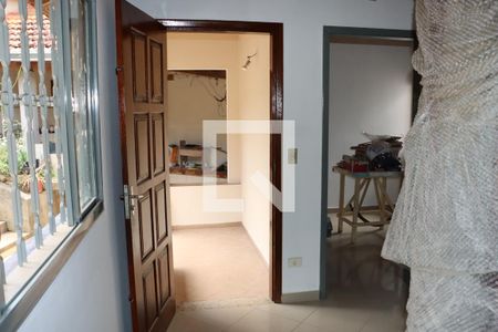 Casa para alugar com 4 quartos, 230m² em Pq S Rita de Cassia, Cotia