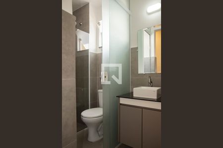 Banheiro de apartamento para alugar com 1 quarto, 38m² em Mirandópolis, São Paulo