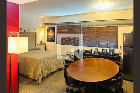 Quarto Suíte de apartamento para alugar com 1 quarto, 32m² em Indianópolis, São Paulo