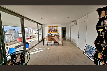 Apartamento à venda com 3 quartos, 157m² em Perdizes, São Paulo