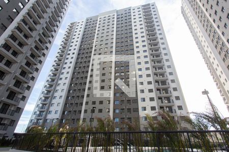 Fachada da Torre  de apartamento para alugar com 2 quartos, 43m² em Vila Campanela, São Paulo