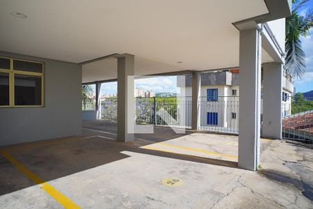 Garagem  de apartamento para alugar com 2 quartos, 60m² em Bom Jesus, Porto Alegre