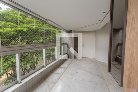 Apartamento à venda com 3 quartos, 160m² em Sion, Belo Horizonte