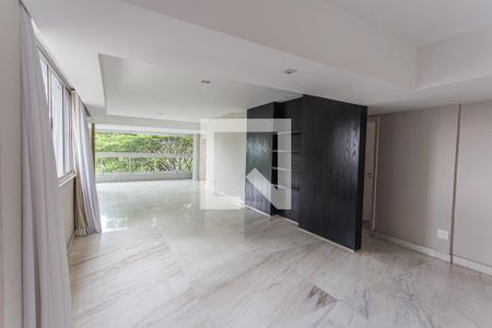 Apartamento à venda com 3 quartos, 160m² em Sion, Belo Horizonte