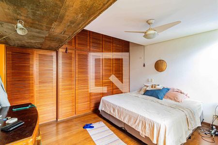 Suíte 1 de casa à venda com 2 quartos, 550m² em Vila Pirajussara, São Paulo