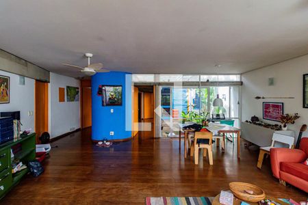 Sala de casa à venda com 2 quartos, 550m² em Vila Pirajussara, São Paulo