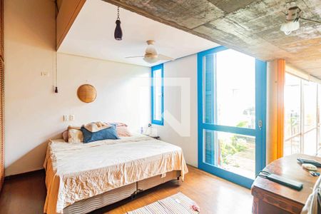 Suíte 1 de casa à venda com 2 quartos, 550m² em Vila Pirajussara, São Paulo