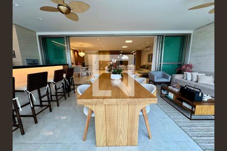 Apartamento para alugar com 4 quartos, 306m² em Barra da Tijuca, Rio de Janeiro