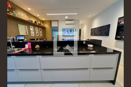 Apartamento para alugar com 4 quartos, 306m² em Barra da Tijuca, Rio de Janeiro