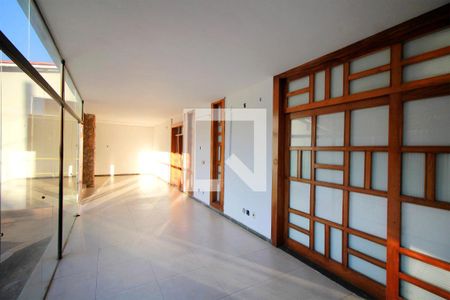 Hall de casa para alugar com 5 quartos, 700m² em São Bento, Belo Horizonte