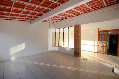 Sala multiuso de casa para alugar com 5 quartos, 700m² em São Bento, Belo Horizonte