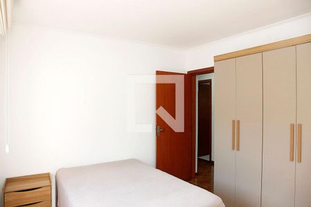 Quarto 1 de apartamento para alugar com 3 quartos, 85m² em Santana, Porto Alegre