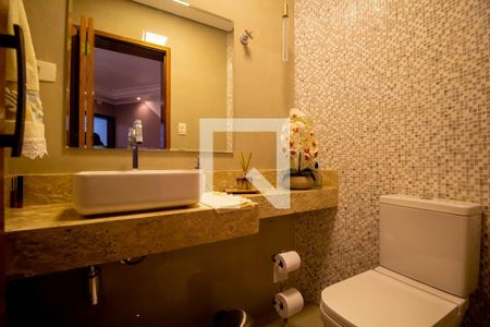 Lavabo de casa à venda com 3 quartos, 300m² em Vila California, São Paulo