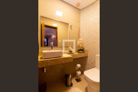 Lavabo de casa à venda com 3 quartos, 300m² em Vila California, São Paulo