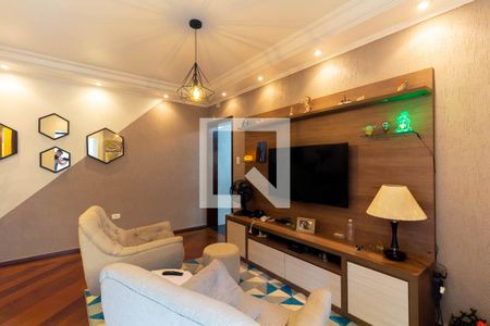 Sala de TV de casa à venda com 3 quartos, 300m² em Vila California, São Paulo