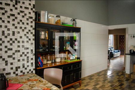 Casa para alugar com 3 quartos, 90m² em Setor Central, Goiânia