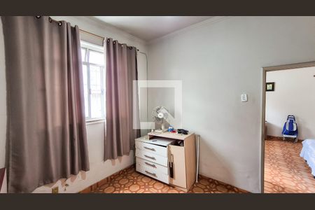 Quarto 1 de casa para alugar com 2 quartos, 60m² em Bonsucesso, Rio de Janeiro