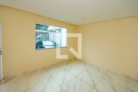 Casa à venda com 3 quartos, 100m² em Copacabana, Belo Horizonte