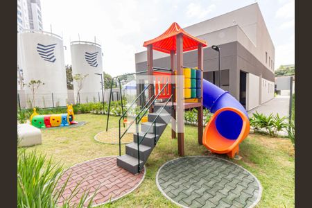 Apartamento para alugar com 34m², 2 quartos e sem vagaÁrea comum - Playground