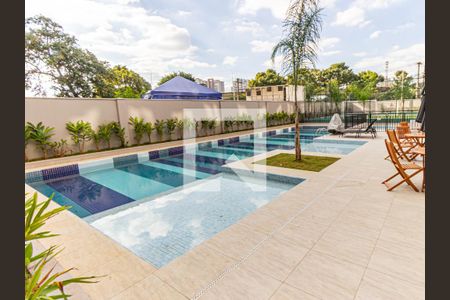 Apartamento para alugar com 34m², 2 quartos e sem vagaÁrea comum - Piscina