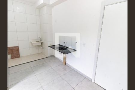 Apartamento para alugar com 34m², 2 quartos e sem vagaCozinha e Área de Serviço