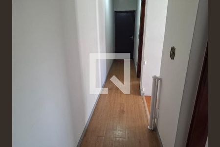 Corredor superior de casa à venda com 3 quartos, 200m² em Vila Guarani, São Paulo