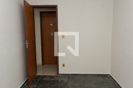 Quarto 1 de apartamento para alugar com 2 quartos, 42m² em Senador Vasconcelos, Rio de Janeiro