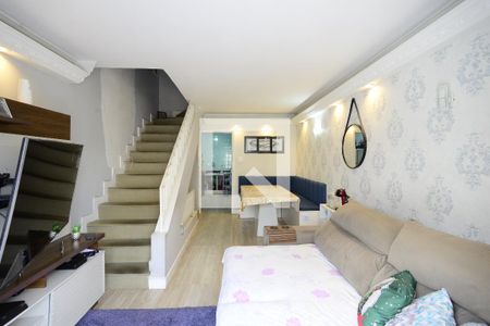 Casa à venda com 2 quartos, 132m² em Cambuci, São Paulo