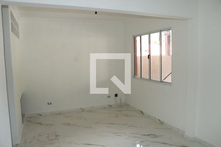 Casa de Condomínio para alugar com 3 quartos, 80m² em Petrópolis, Cotia