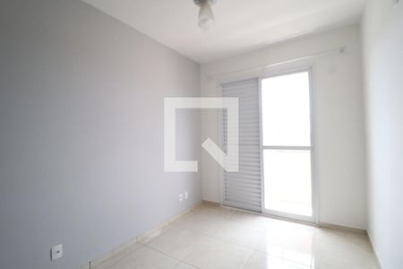 Quarto 1 de apartamento para alugar com 2 quartos, 50m² em Aclimação, Uberlândia