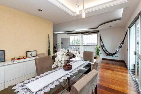 Sala de apartamento à venda com 4 quartos, 198m² em Campo Belo, São Paulo