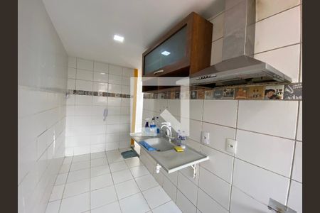 Cozinha e Área de Serviço de apartamento à venda com 2 quartos, 55m² em Tomás Coelho, Rio de Janeiro