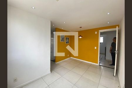 Sala de apartamento à venda com 2 quartos, 55m² em Tomás Coelho, Rio de Janeiro