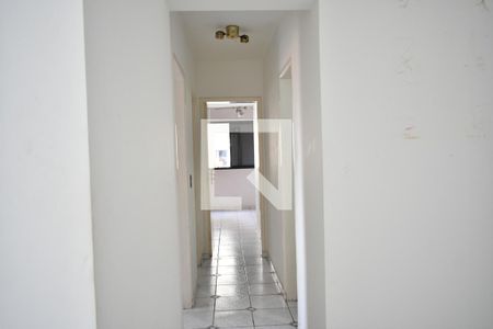 Corredor de apartamento para alugar com 3 quartos, 72m² em Vila da Saúde, São Paulo