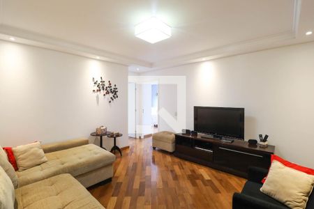 Casa à venda com 3 quartos, 230m² em Jardim Leonor Mendes de Barros, São Paulo