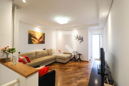 Casa à venda com 3 quartos, 230m² em Jardim Leonor Mendes de Barros, São Paulo