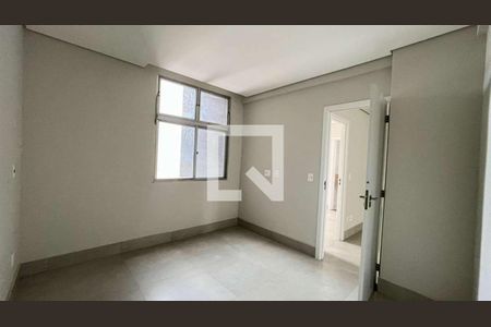 Apartamento à venda com 2 quartos, 57m² em Centro, Belo Horizonte