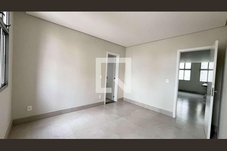 Apartamento à venda com 2 quartos, 57m² em Centro, Belo Horizonte