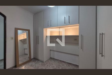 Quarto de casa para alugar com 3 quartos, 120m² em Jardim do Estádio, Santo André