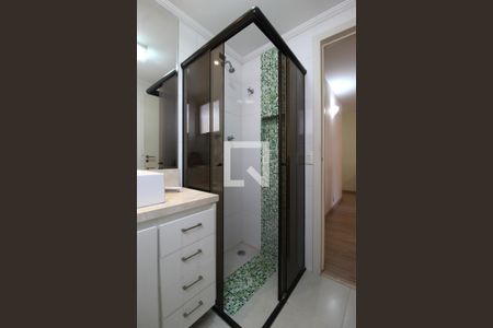 Banheiro de apartamento à venda com 1 quarto, 51m² em Indianópolis, São Paulo