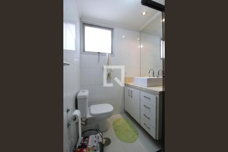 Banheiro de apartamento à venda com 1 quarto, 51m² em Indianópolis, São Paulo