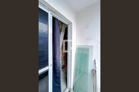 Varanda  de casa para alugar com 2 quartos, 45m² em Vila Euthalia, São Paulo