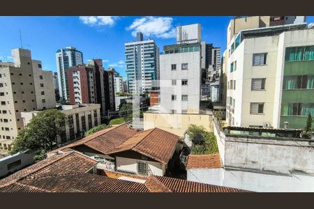 Vista do Quarto 01  de apartamento para alugar com 3 quartos, 107m² em Gutierrez, Belo Horizonte