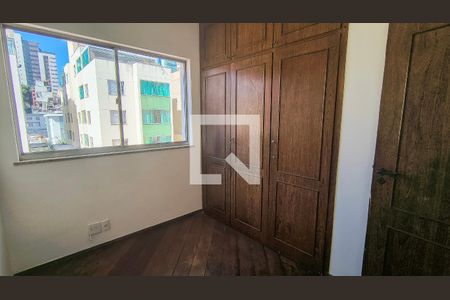 Quarto 01  de apartamento para alugar com 3 quartos, 107m² em Gutierrez, Belo Horizonte