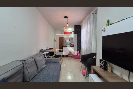 Sala de apartamento à venda com 2 quartos, 55m² em Vila Curuçá, Santo André