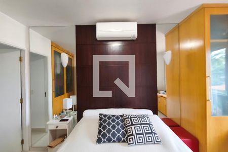 Quarto Suíte de casa de condomínio à venda com 4 quartos, 151m² em Jardim Santa Marcelina, Campinas