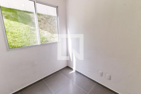 Quarto 1 de apartamento para alugar com 2 quartos, 33m² em Vila Suzana, São Paulo